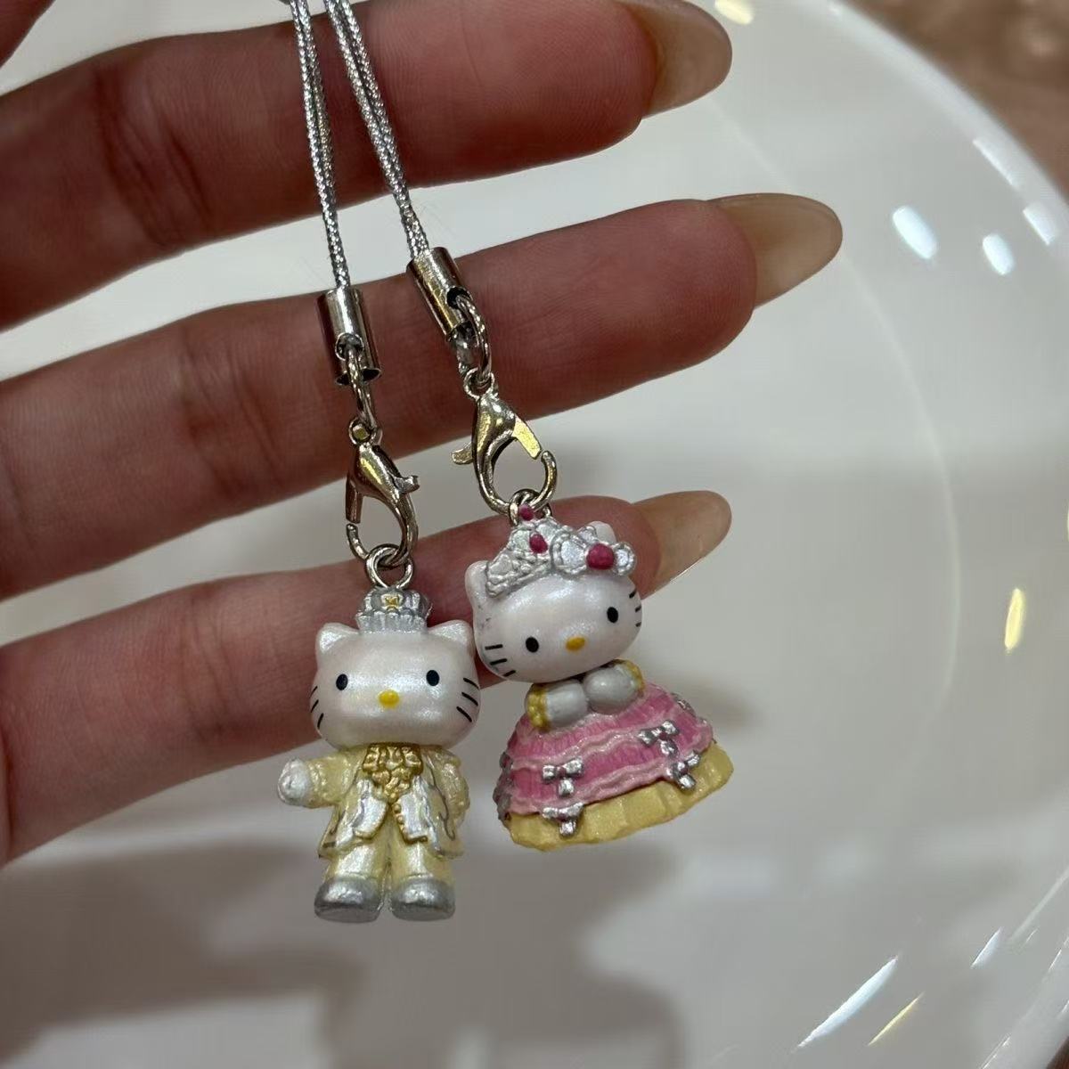 Phone Accessories Hanging - Kawaii Hello Kitty Wedding Dress Series