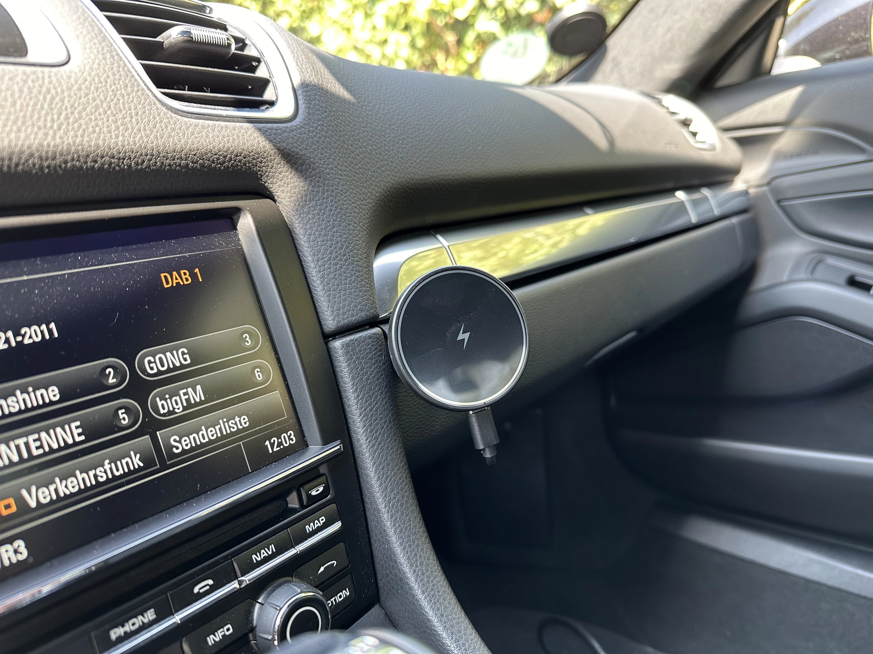 Premium Grade Car LHD RHD Phon - Phone Accessories Rack 评论和价格